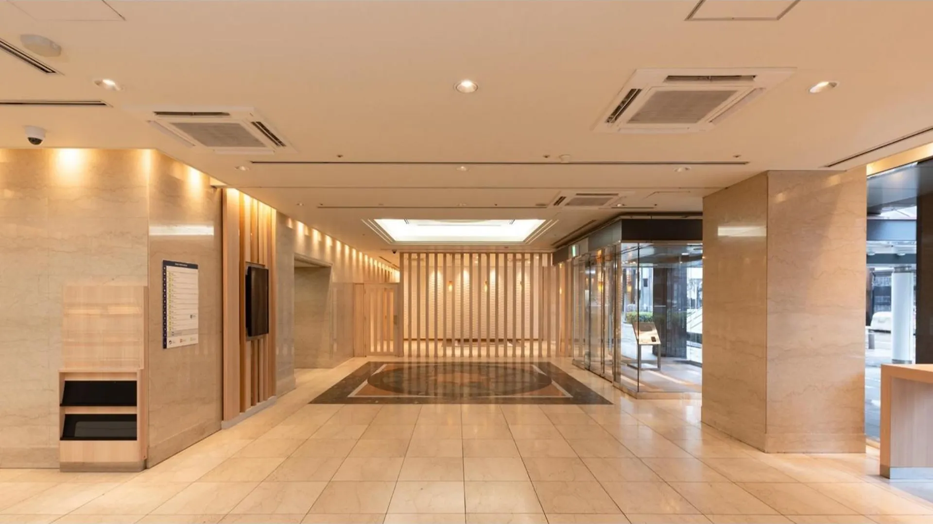 The Onefive Osaka Namba Dotonbori - Vacation Stay 51564V Hotel